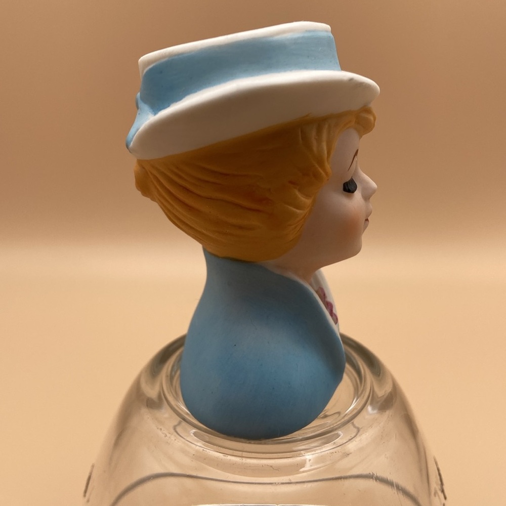 Vintage Giftcraft Lady in Blue Head Vase - Mini Made in Taiwan - Picture 4 of 10